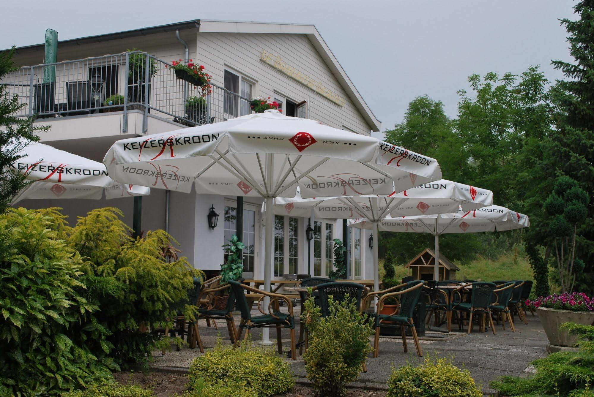 Hotel De Brabantse Biesbosch Werkendam Esterno foto